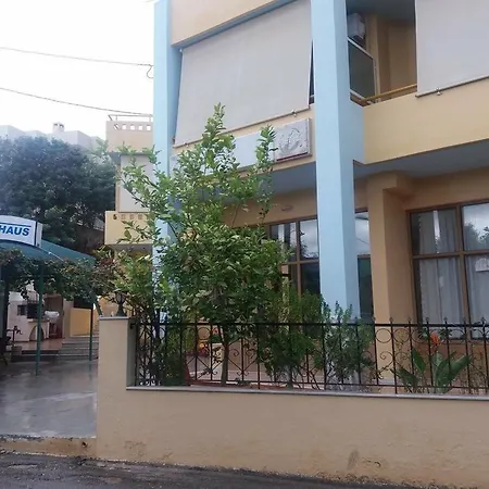 Proto House Analipsi (Crete)